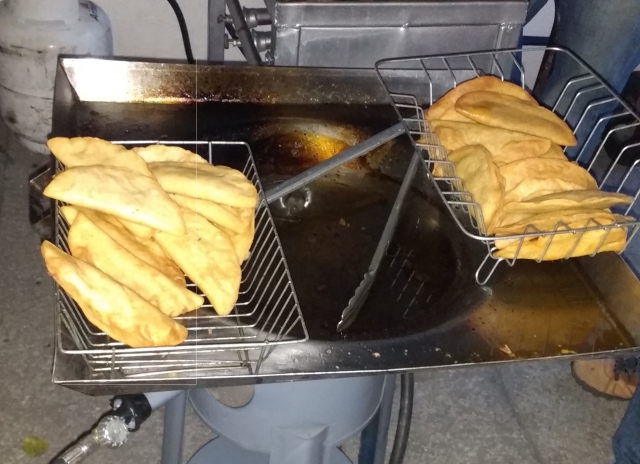 Contrata el servicio de quesadillas 