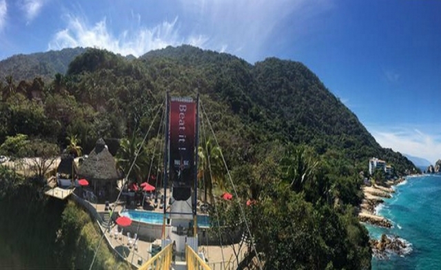 puenting en la playa