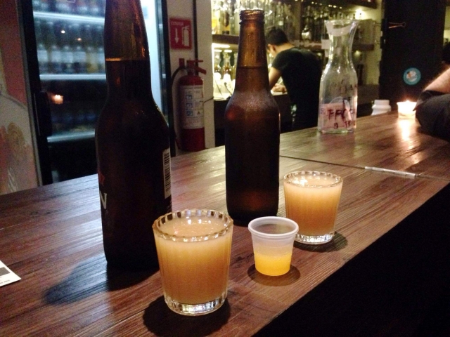 Probando bebidas