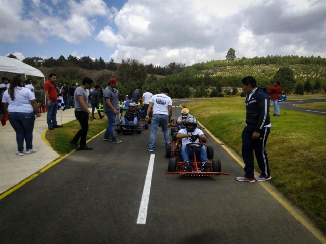Dsifruta de las actividades del parque