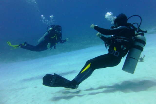 Practicando buceo 