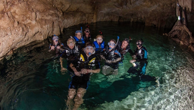 Conoce los cenotes 