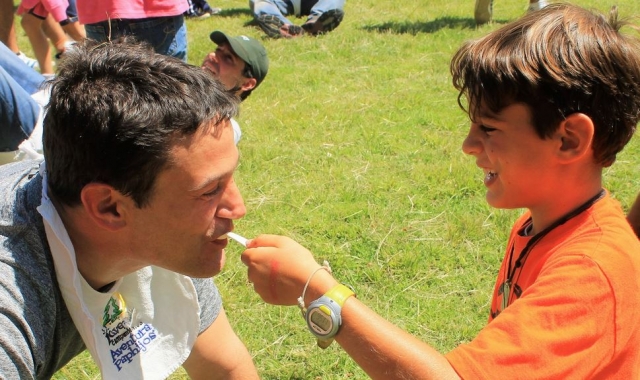 El hijo se convierte en guay