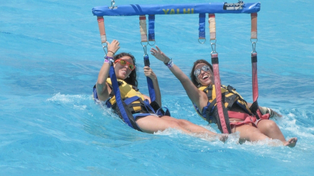 Parascending con amigos es mas divertido 