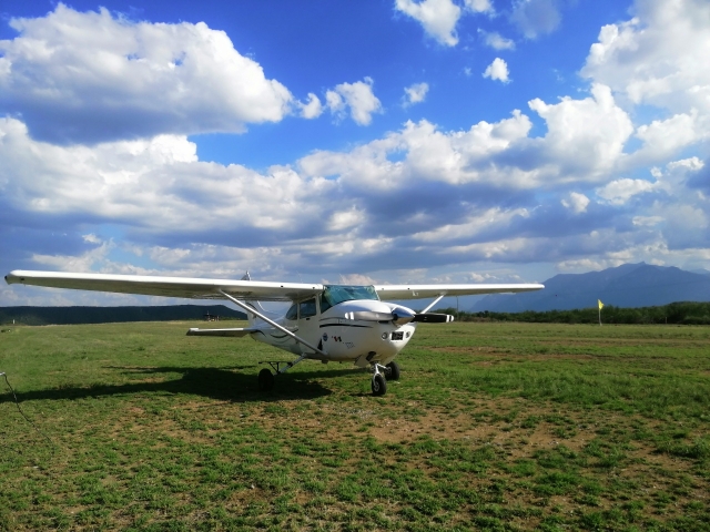 Despegando en avioneta
