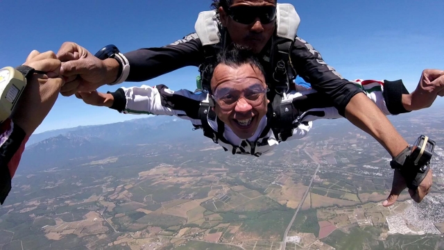 Paracaidismo en Monterrey