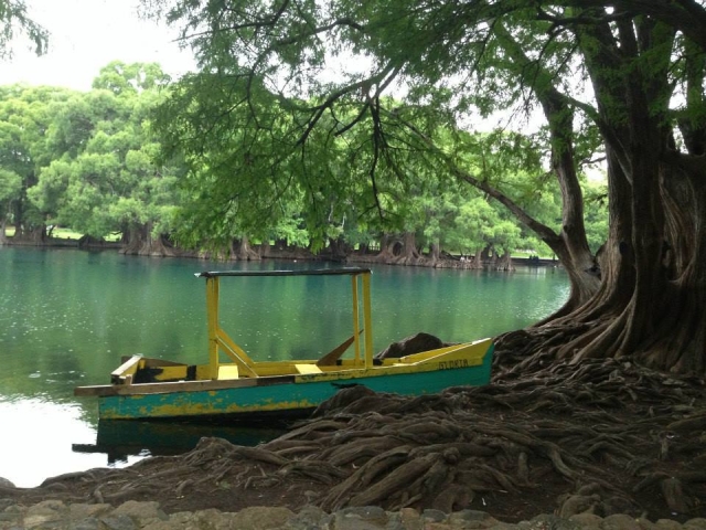 Lugaternera encantados 