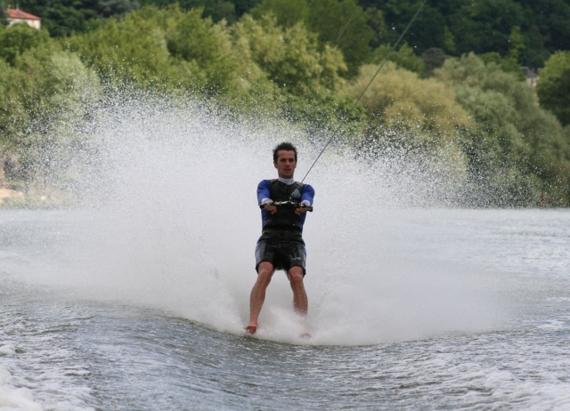 Remolcado para el esqui nautico