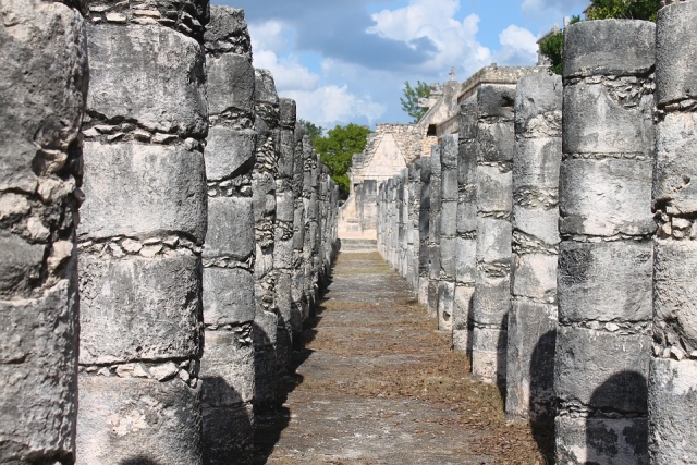 Las columnas mayas