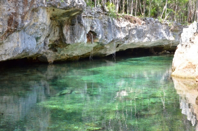 Mira el agua cristalina
