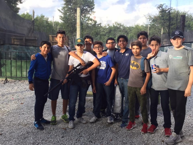 Pide que te muestren las pistolas