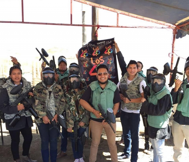 Con tu grupo para el paintball