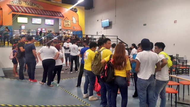 Puedes comer en nuestro recinto