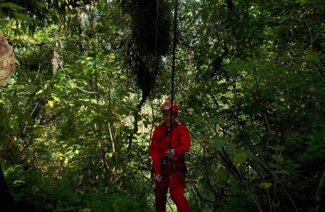 Haciendo rappel