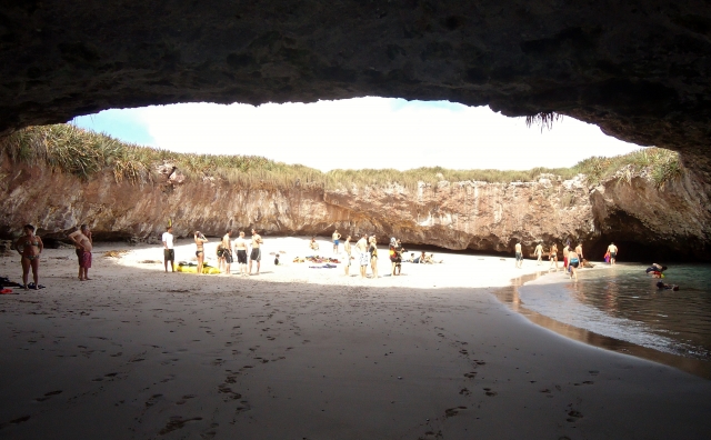 Conoce playa del amor