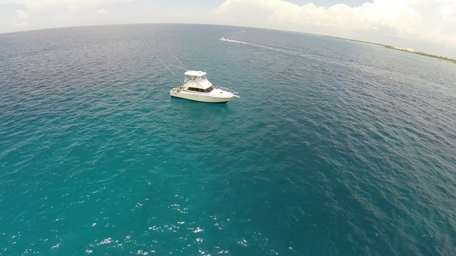 Ven en nuestra embarcacion a pescar