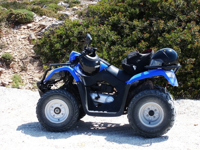 quad azul