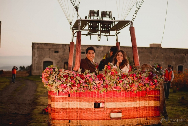 Contamos con vuelos romanticos para parejas