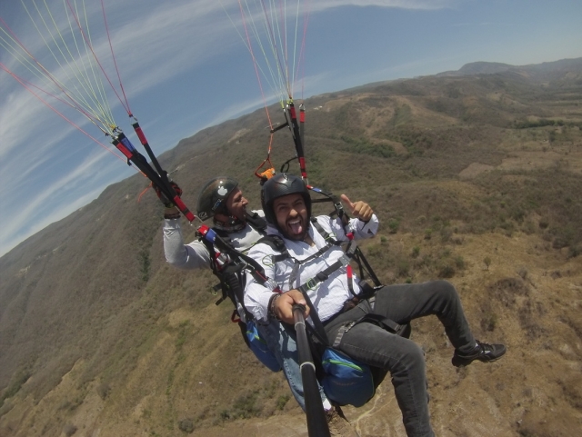 En parapente biplaza