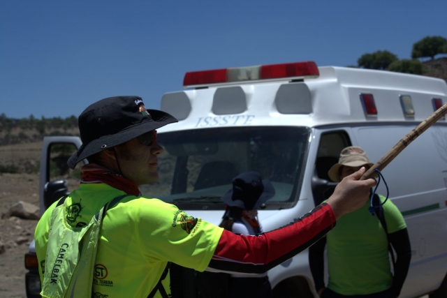 Médicos en todo el camino