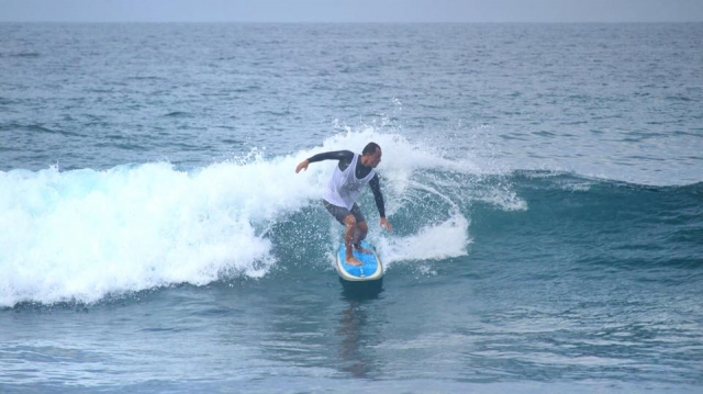 surfeando