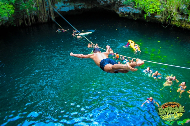 Lánzate al agua de este increíbte cenote