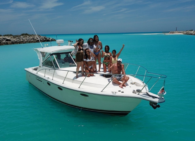 Disfrutando del barco en Yucatan
