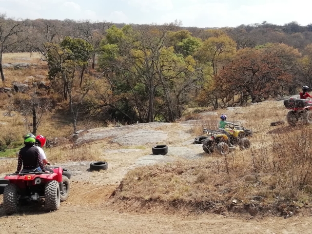 Diversión quads con amigos 