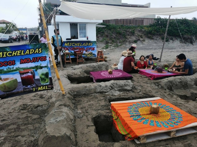 Cogiendo algo en area de relajacion 