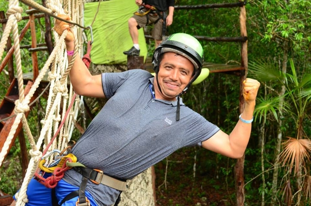 Puentes colgantes en naturaleza