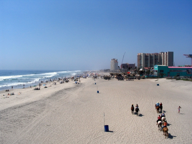 Ruta a caballo en Playa Rosarito