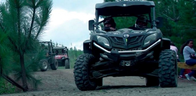 Aventúrate en la ruta 4x4 en Volcanic Park