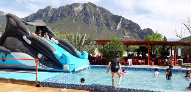 Piscina para niños en Monterrey