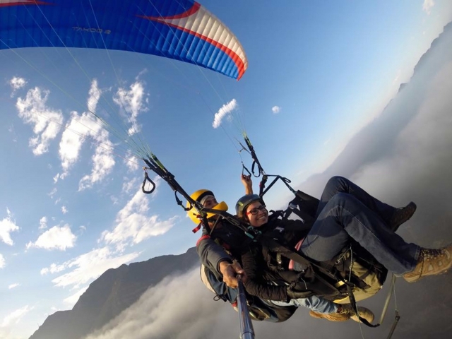 Vuelo en parapente región de Nuevo León