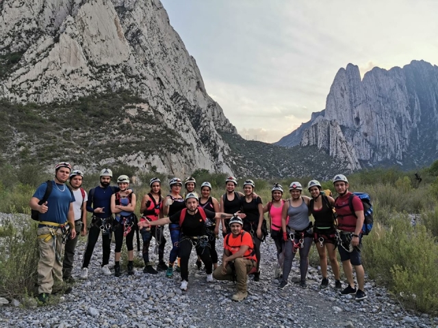 Disfrutando Vía Ferrata en Nuevo León
