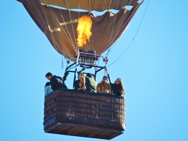 Vuela en globo sobre el Valte de Guadalupe