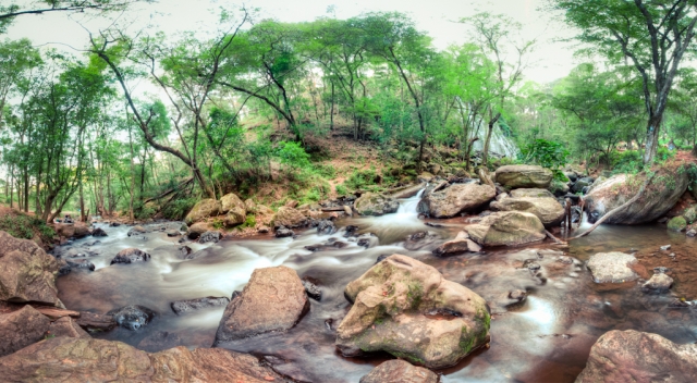 Cascada en Valte de Bravo
