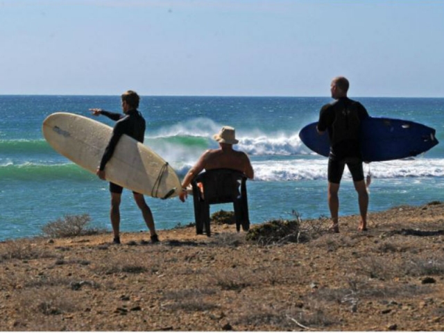 Mag Bay Tours Paddle Surf