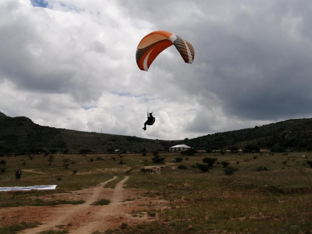 Vuela en parapente por el cielo de Durango