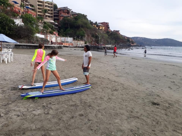 Clases de surf para niños