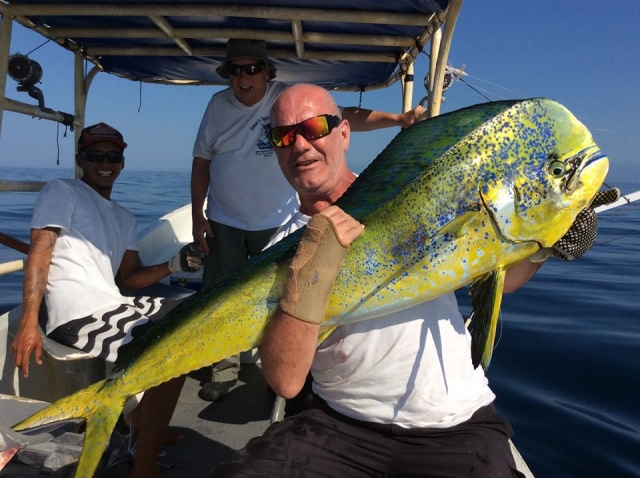 Pesca en Puerto Escondido