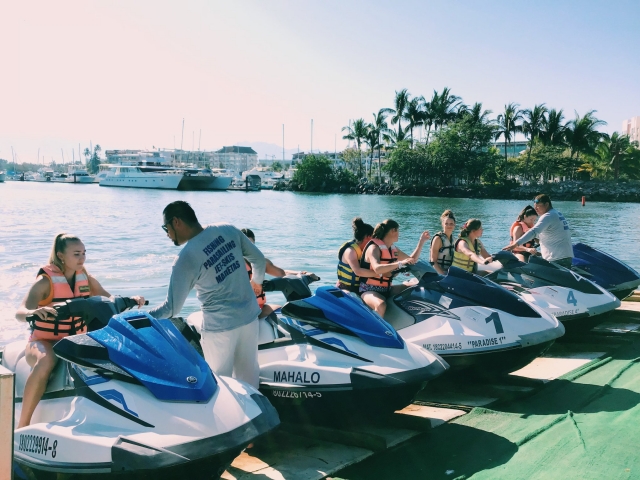 instructoternera de jetski
