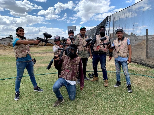 Ven a jugar con tus amigos