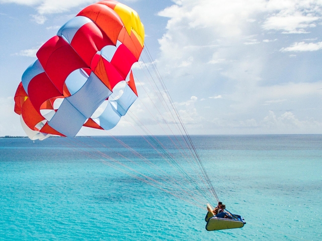 Parachute en Cancun