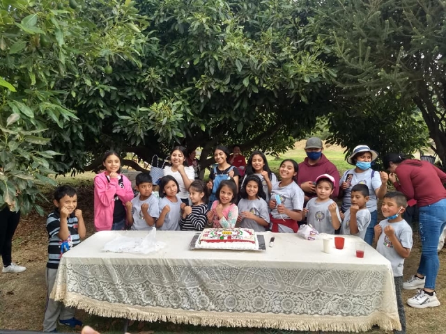 Festeja tu cumpleaños con nosotros y trae a toda la familia