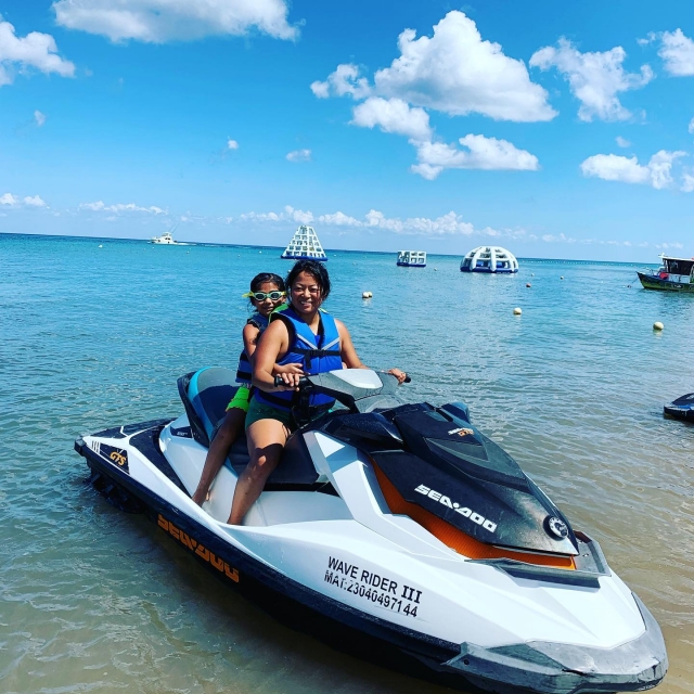 Moto de agua en pareja