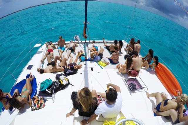 islamujeres_catamaran