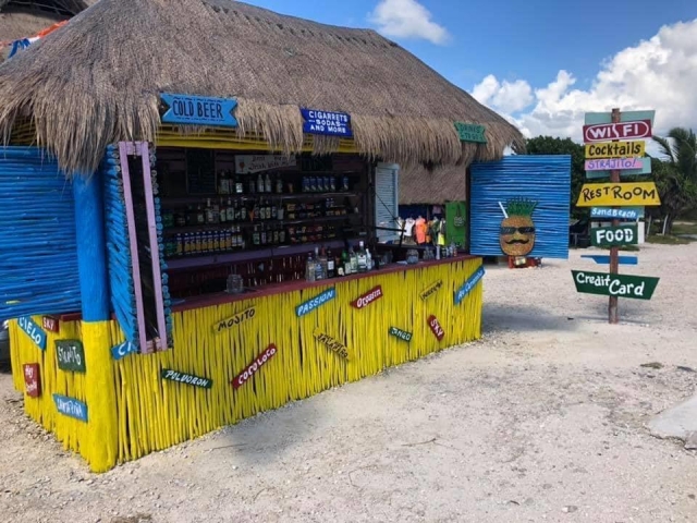 Chiringuito en la playa
