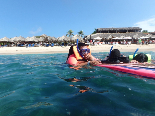 Snorkel en la bahía