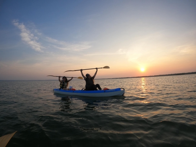 Amanecer en kayak